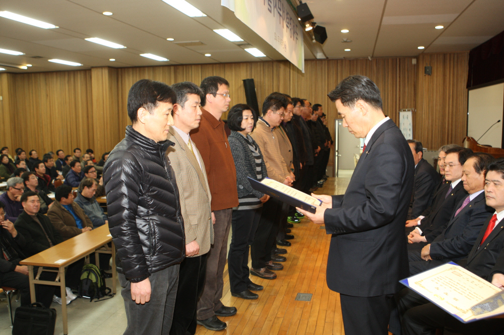 Ŭ���Ͻø� ����ũ���� �̹����� �������ϴ�