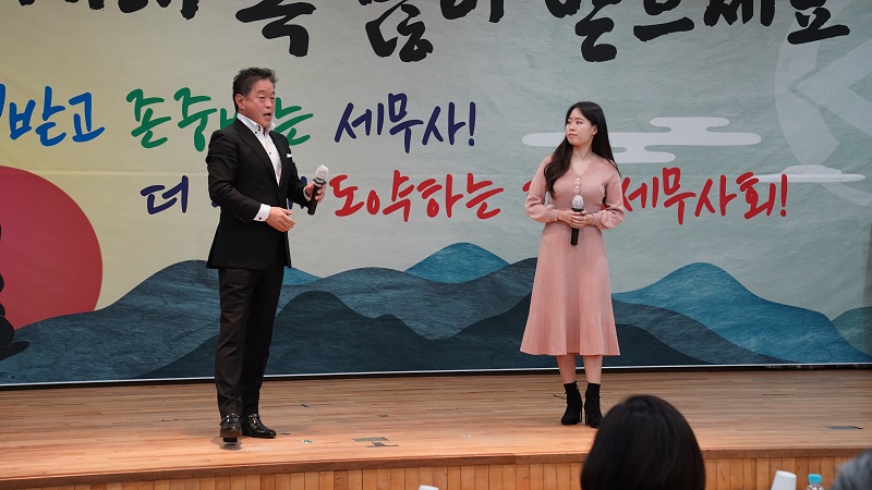 Ŭ���Ͻø� ����ũ���� �̹����� �������ϴ�