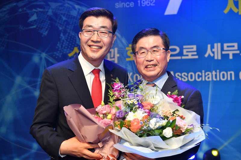 Ŭ���Ͻø� ����ũ���� �̹����� �������ϴ�