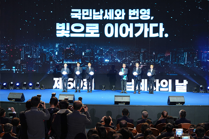 Ŭ���Ͻø� ����ũ���� �̹����� �������ϴ�