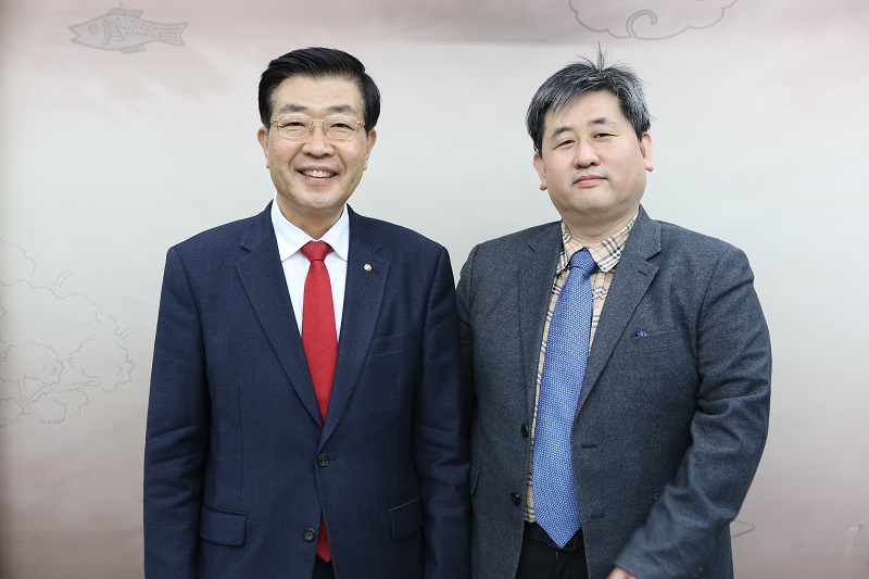 Ŭ���Ͻø� ����ũ���� �̹����� �������ϴ�