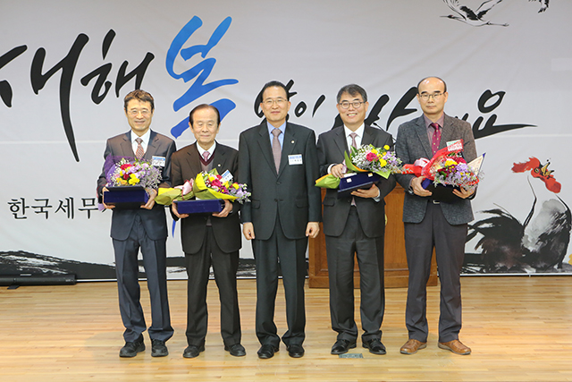 Ŭ���Ͻø� ����ũ���� �̹����� �������ϴ�