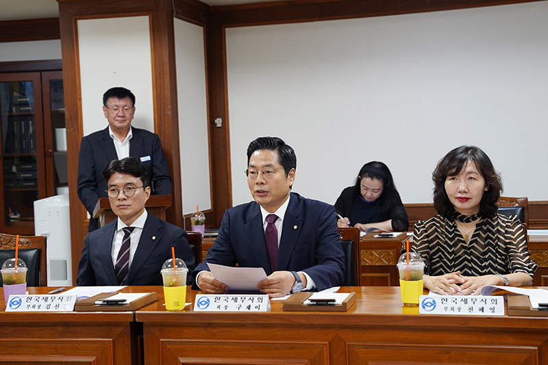 Ŭ���Ͻø� ����ũ���� �̹����� �������ϴ�