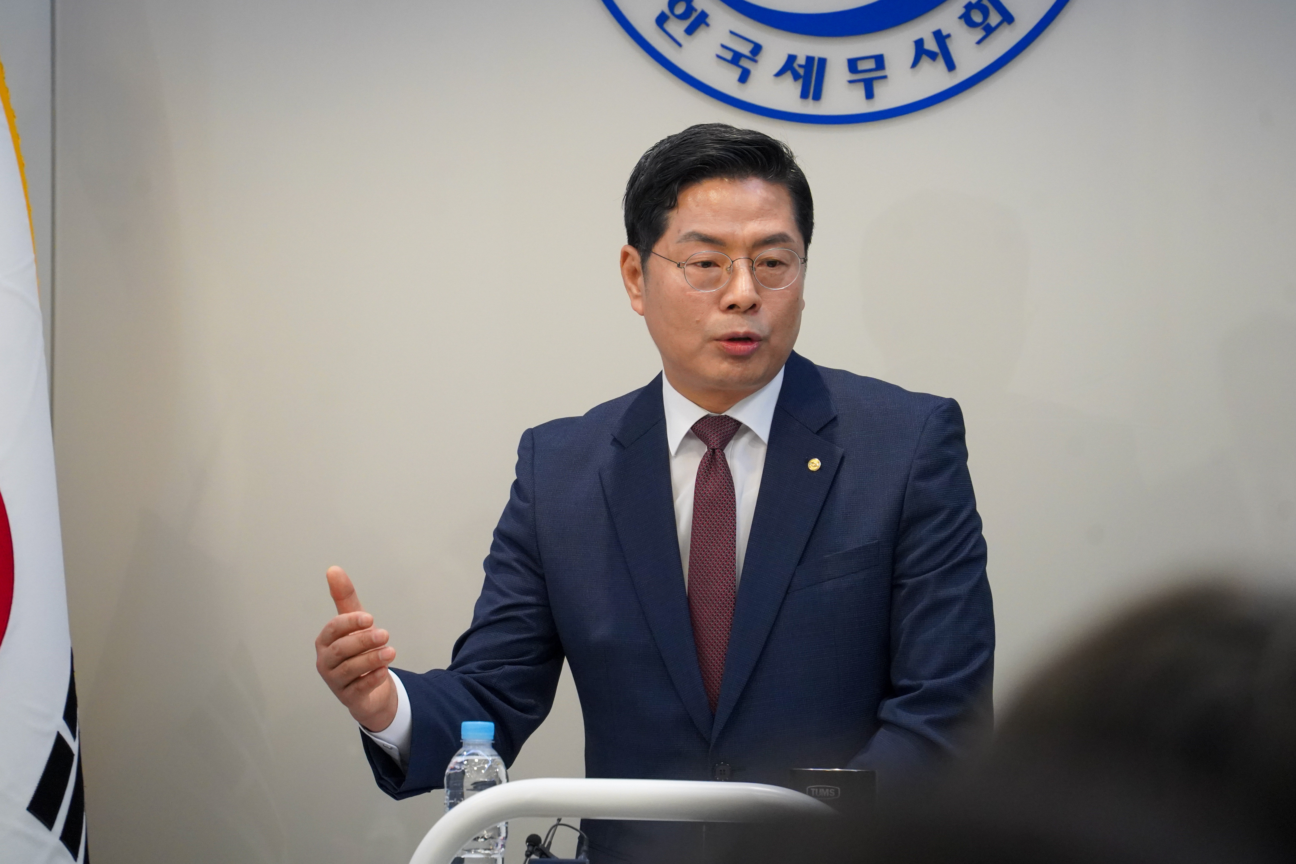 Ŭ���Ͻø� ����ũ���� �̹����� �������ϴ�