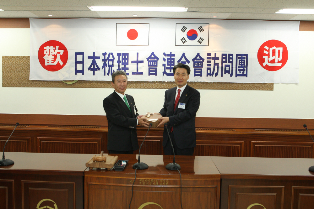 Ŭ���Ͻø� ����ũ���� �̹����� �������ϴ�