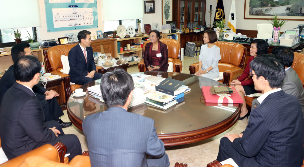 Ŭ���Ͻø� ����ũ���� �̹����� �������ϴ�